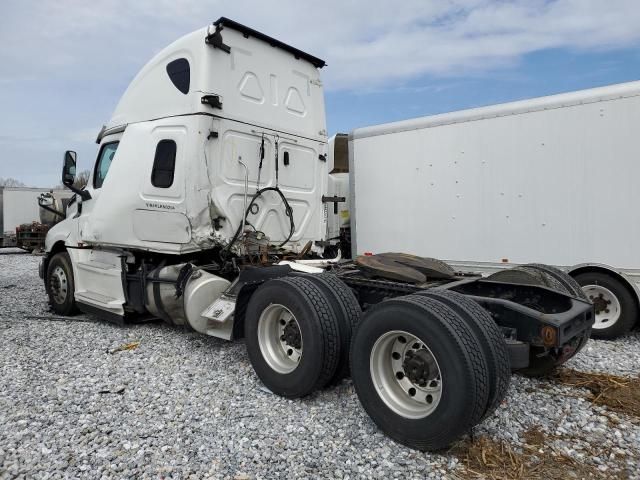 2019 Freightliner Cascadia 126