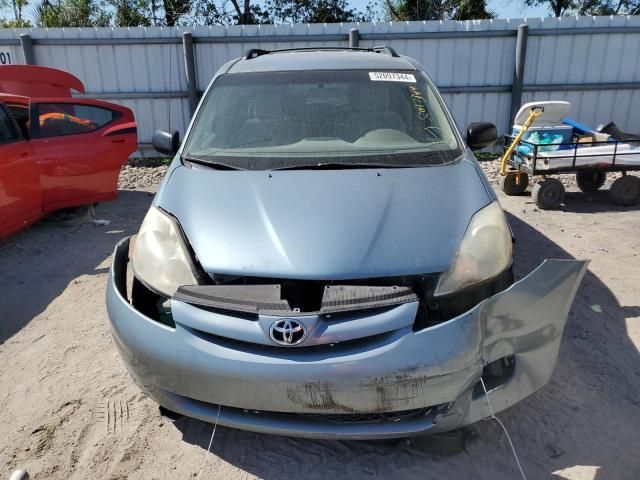 2007 Toyota Sienna CE