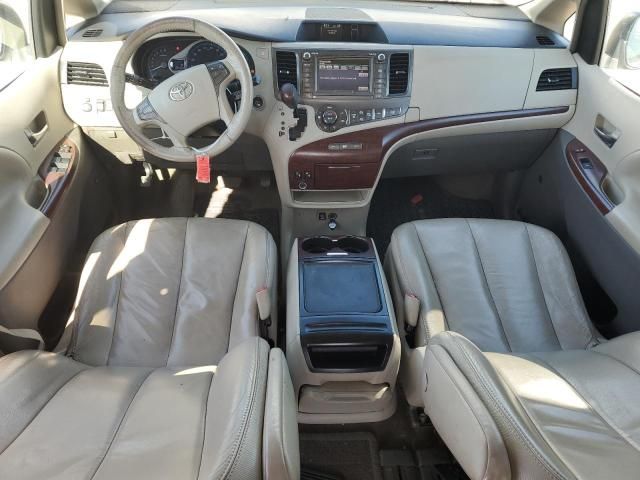 2012 Toyota Sienna XLE