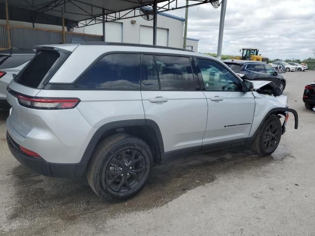 2024 Jeep Grand Cherokee Laredo