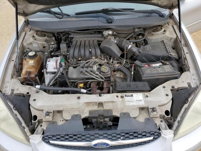 2002 Ford Taurus SE