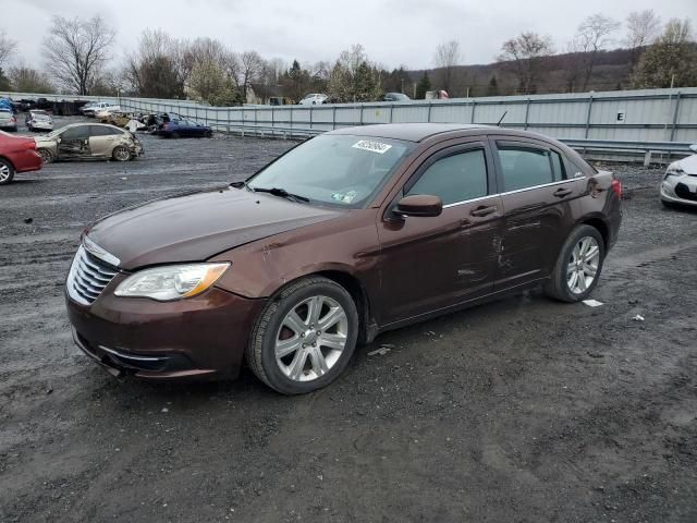 2013 Chrysler 200 Touring