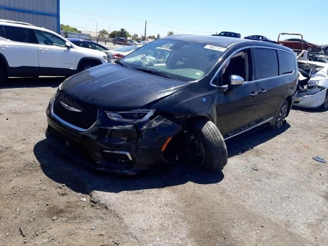 2022 Chrysler Pacifica Hybrid Limited