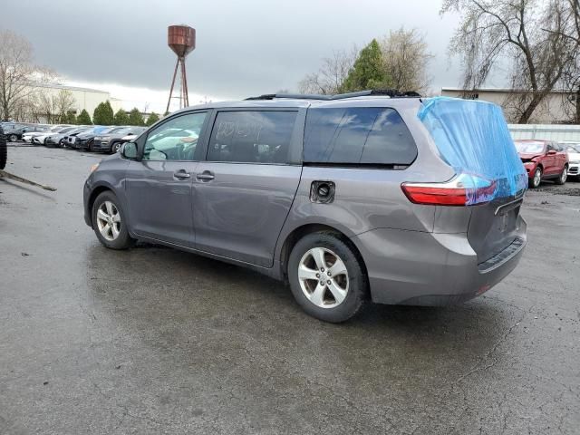 2015 Toyota Sienna LE