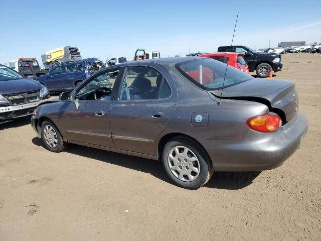 2000 Hyundai Elantra GLS