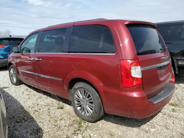 2014 Chrysler Town & Country Touring L