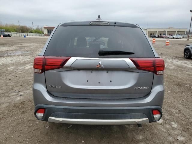 2018 Mitsubishi Outlander ES