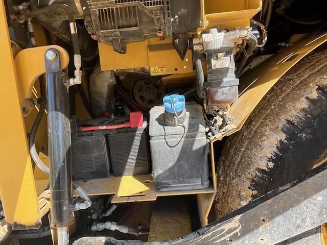 2019 Caterpillar AP600F