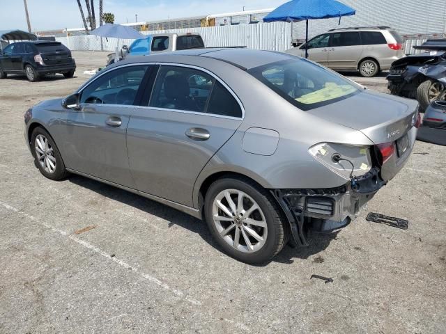 2019 Mercedes-Benz A 220