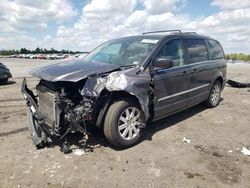 Salvage cars for sale from Copart Fredericksburg, VA: 2016 Chrysler Town & Country Touring