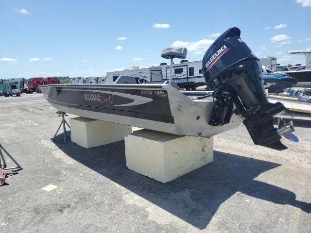 2019 Alumacraft Acraftboat