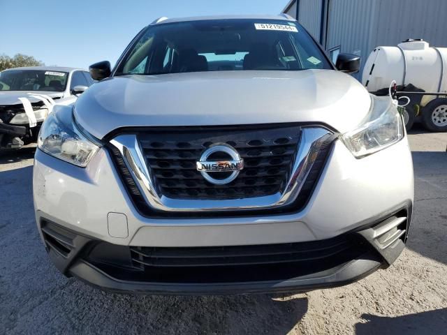 2019 Nissan Kicks S