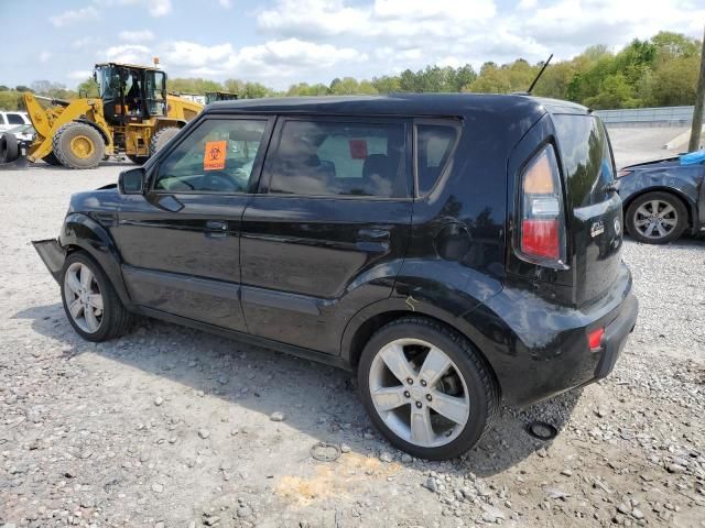 2010 KIA Soul +