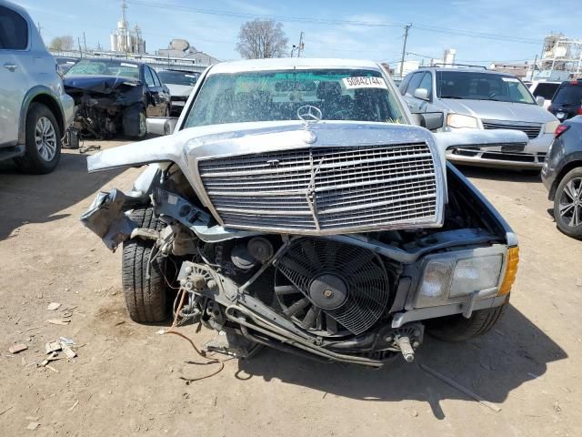 1989 Mercedes-Benz 300 SEL