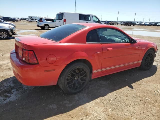 2004 Ford Mustang