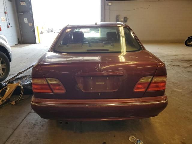 2002 Mercedes-Benz E 320