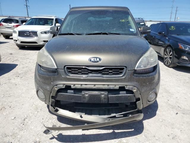 2013 KIA Soul +