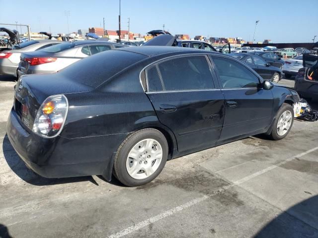 2002 Nissan Altima Base