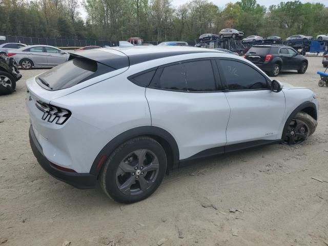 2022 Ford Mustang MACH-E Select