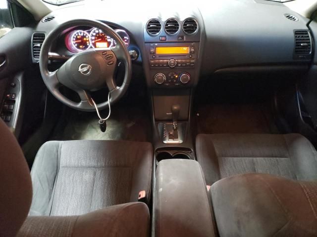 2010 Nissan Altima Base