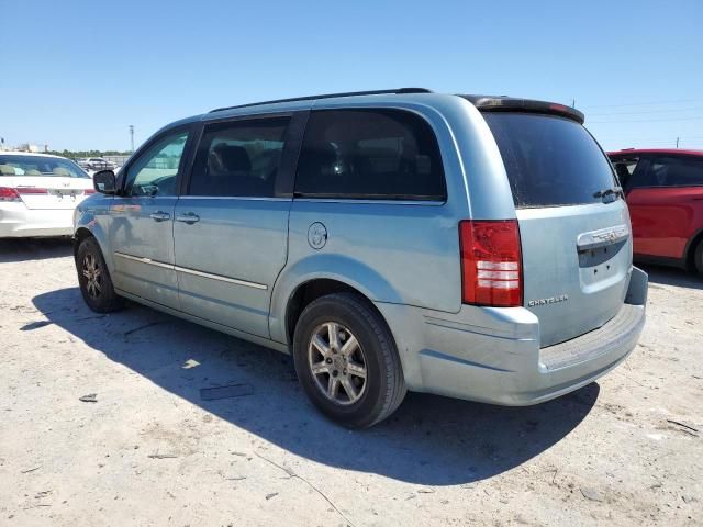 2009 Chrysler Town & Country Touring