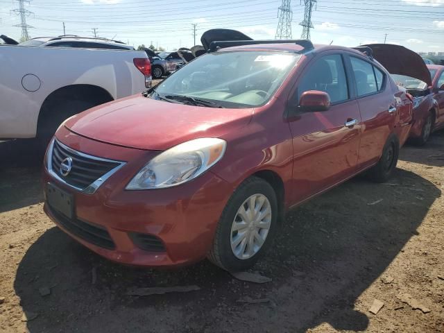 2013 Nissan Versa S