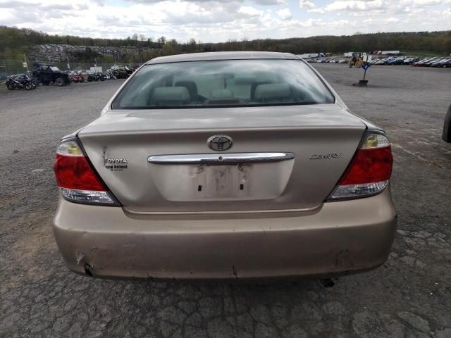 2005 Toyota Camry LE