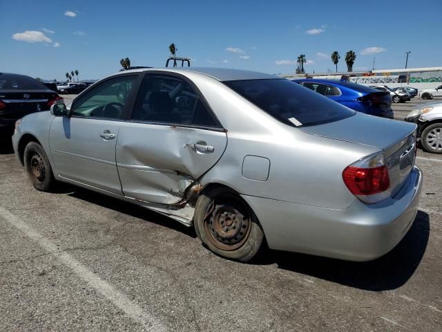 2005 Toyota Camry LE