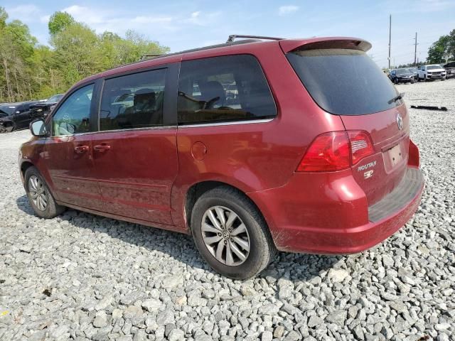 2012 Volkswagen Routan SE