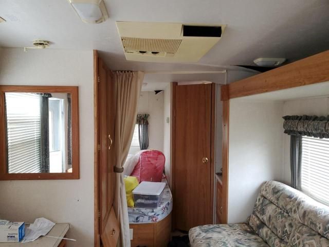 2001 Coachmen Catalina