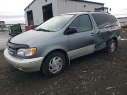 Salvage cars for sale from Copart Airway Heights, WA: 2000 Toyota Sienna LE