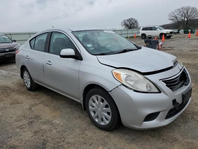 2013 Nissan Versa S