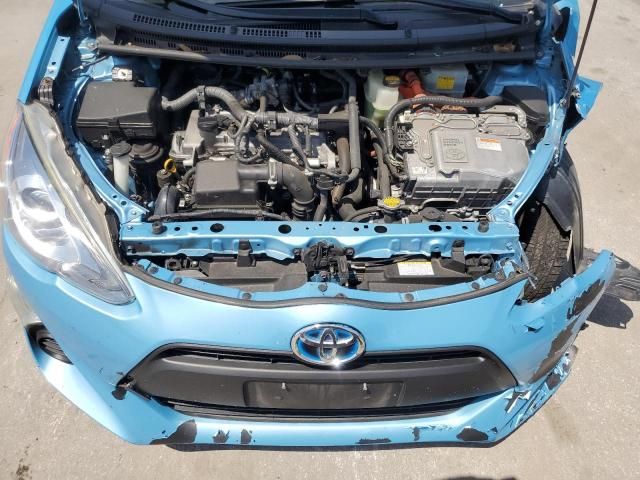 2015 Toyota Prius C