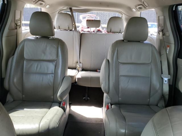 2015 Toyota Sienna XLE