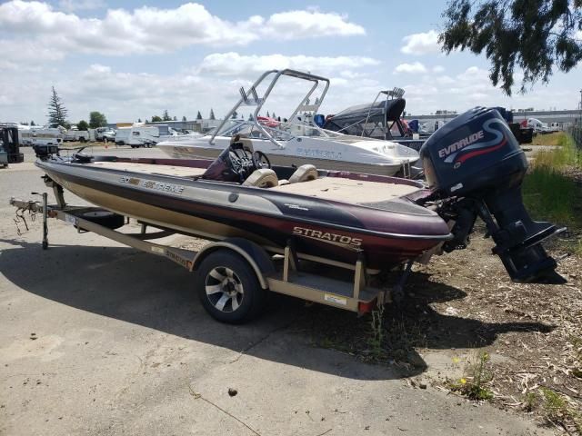 2000 Stratos Boat