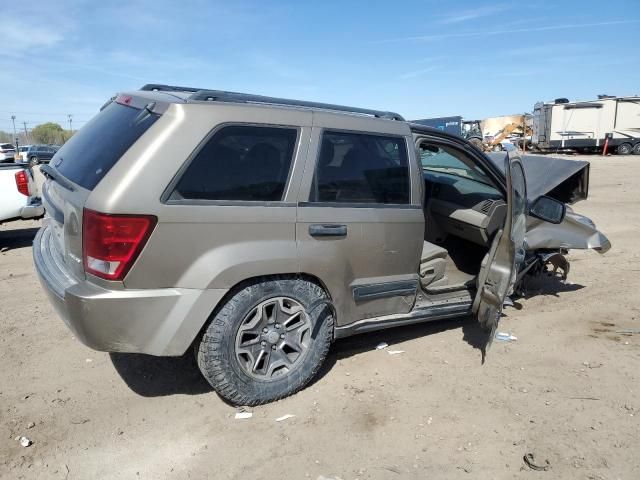 2005 Jeep Grand Cherokee Laredo