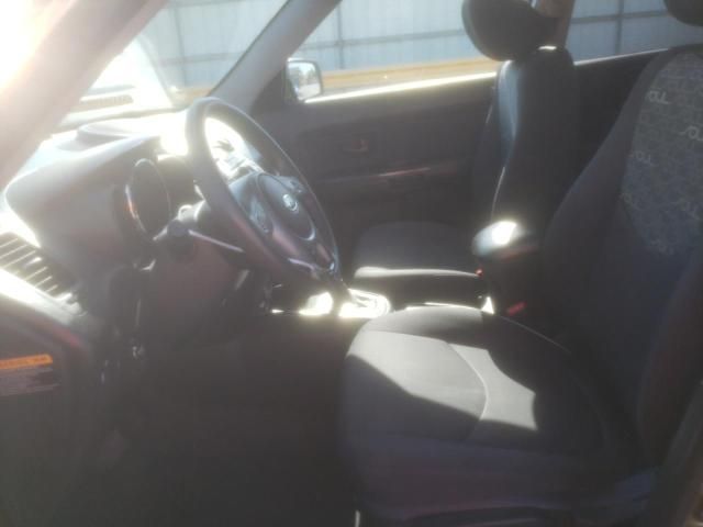 2011 KIA Soul +