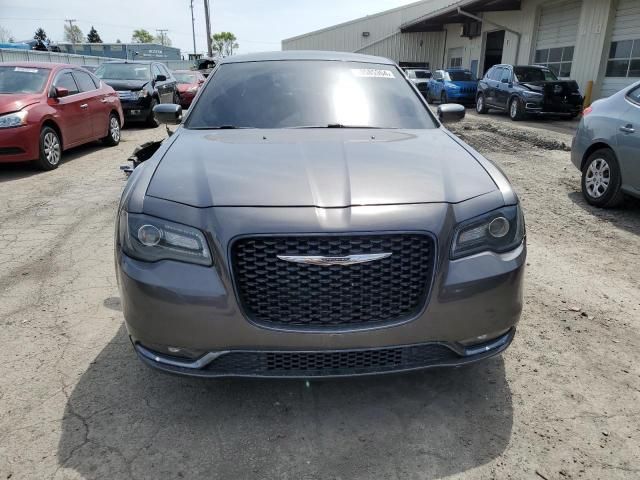 2016 Chrysler 300 S