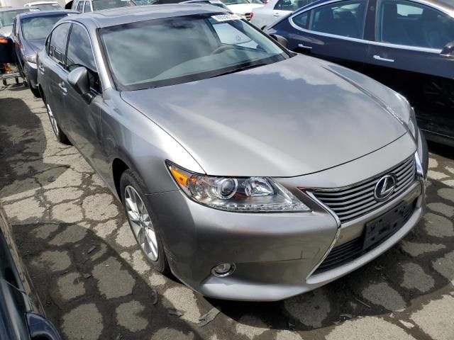 2015 Lexus ES 300H