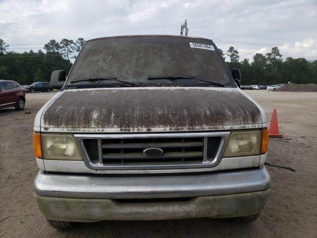 2003 Ford Econoline E350 Super Duty Wagon