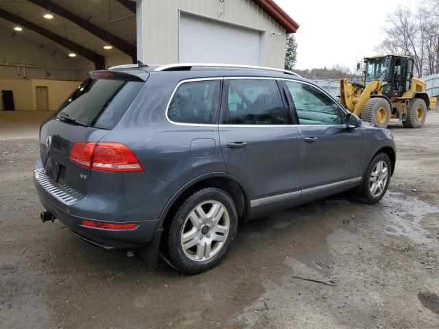 2014 Volkswagen Touareg V6