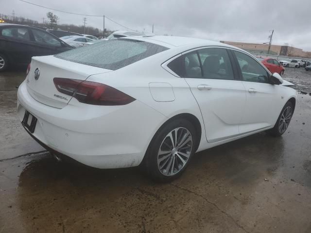 2019 Buick Regal Essence