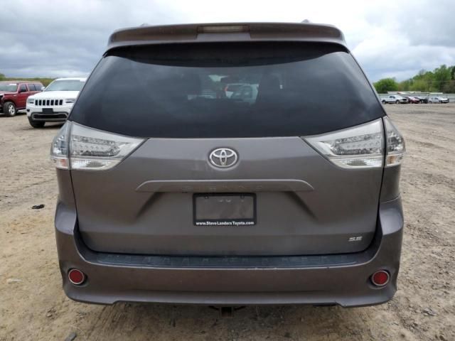 2012 Toyota Sienna Sport