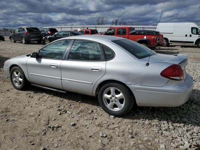 2005 Ford Taurus SE