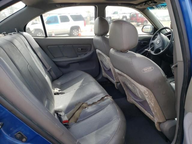 2004 Hyundai Elantra GLS