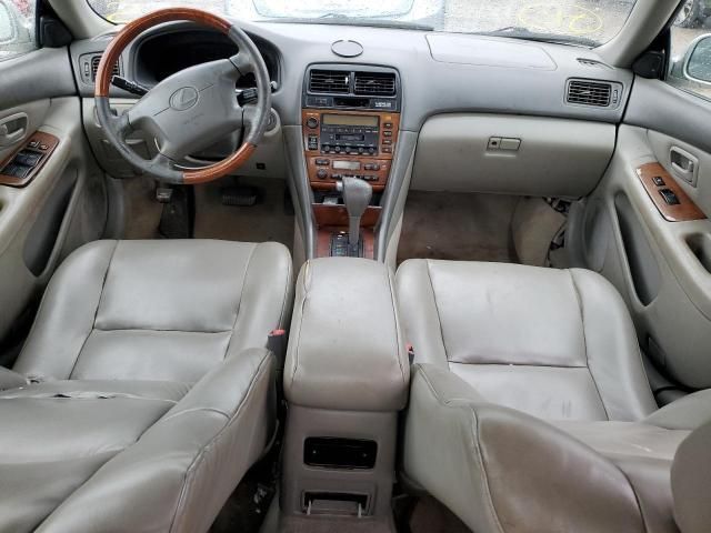 2001 Lexus ES 300