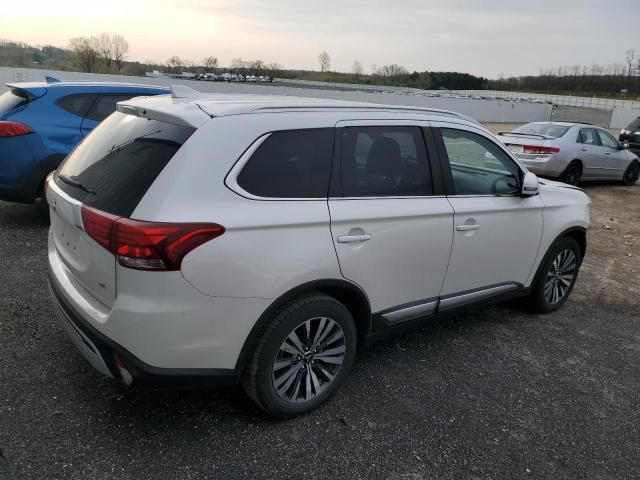 2020 Mitsubishi Outlander SE