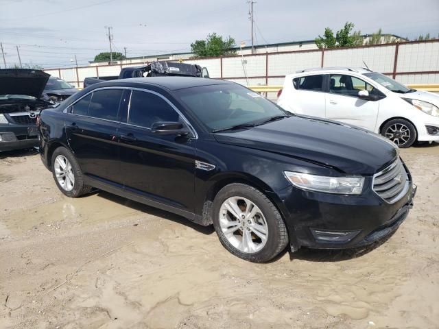 2014 Ford Taurus SEL