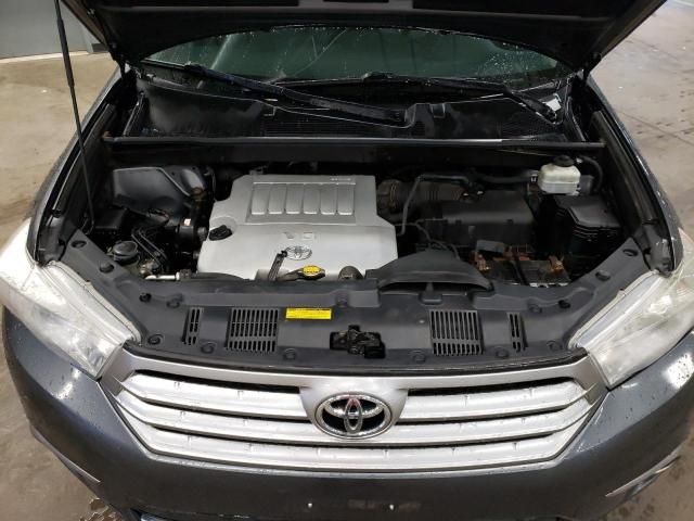 2011 Toyota Highlander Base