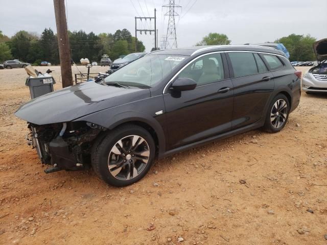 2019 Buick Regal Tourx Essence